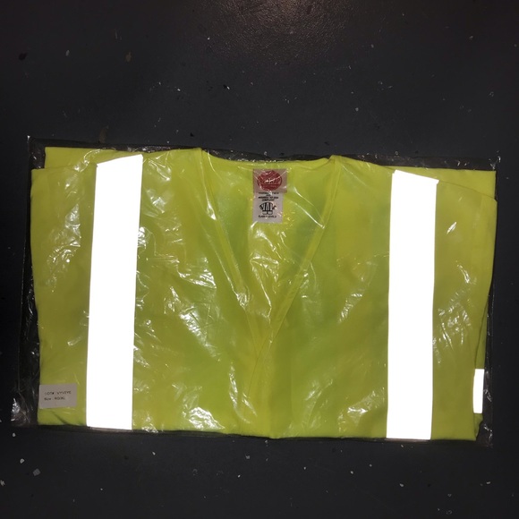 Yellow safety vest 🦺 with reflectors - Picture 3 of 3